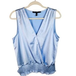 White House Black Market Womens Sleeveless Top‎ Blue V Neck Smocked Size M